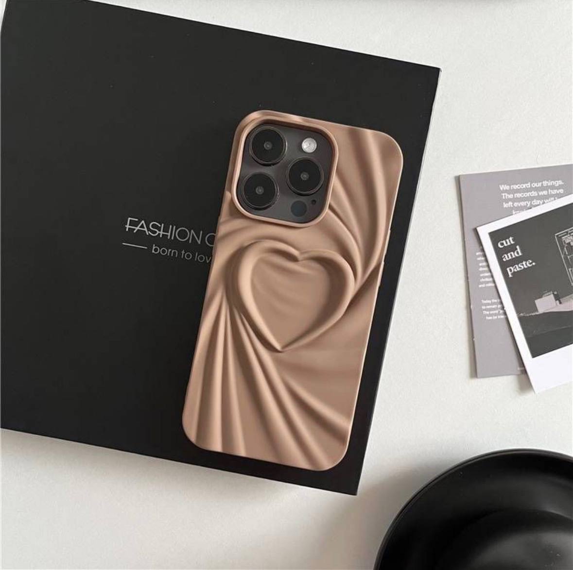 قاب گوشی سیلیکونی طرح قلب مخصوص آیفون (مدل موج‌دار)